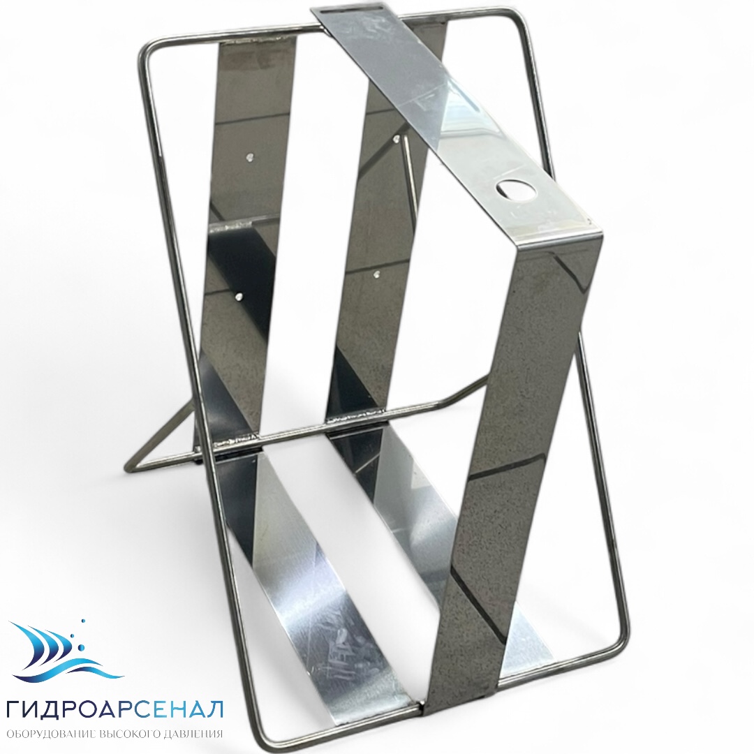 Держатель канистры 10 л (под замок) — изображение 2